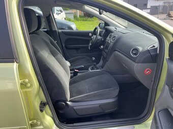 Ford Focus, 1,6 85 KW, GHIA - 16