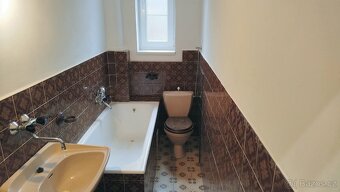 Prodej bytu 2+kk 40,7 m2 ul. Na Vyhlídce (nad Vřídlem) - 16