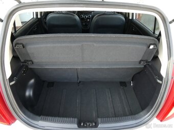 Hyundai i10 1.0 51kW KLIMA,serviska - 16