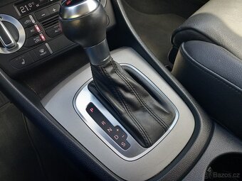 Audi Q3 2.,0TDi 120KW  XENONY QUATTRO NAVIGACE - 16