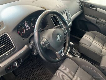 VW Sharan 2.0 TDI 103kW Match,DSG,7.míst,tažné,Xenon - 16