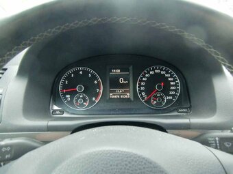 VW TOURAN 1,4TSI Life - 16