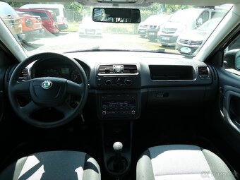 Škoda Fabia 1.2 TSi 63kW klima, webasto, serviska, 2.majitel - 16
