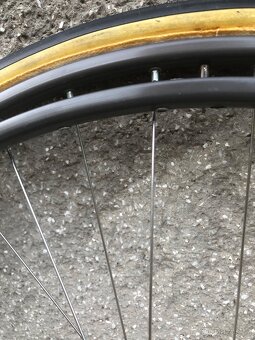 Galuskové predné koleso Campagnolo Record, Mavic GEL 280 - 16