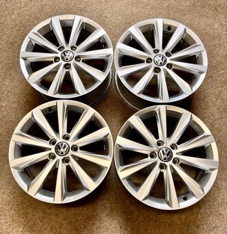 5x112 originál alu VW Golf - ET 51 - 16