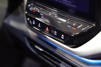 VW ID.4 Pure electric 109kW Taž.• Otevřeno i na svátek 17.11 - 16