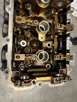 BMW 320si (E90) – limitovaná edice 2600 ks, rok 2006 - 16