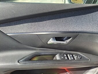 Peugeot 5008 GT LINE2.0HDi 180 S&S EAT8 - 16