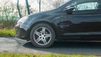 VW Golf VI 1.4i - 16