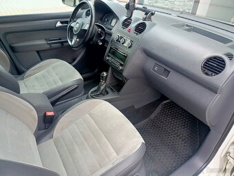 VOLKSWAGEN CADDY 1.6 TDI EDITION 30, 2015,TAŽNÉ,DRŽÁK THULE - 16