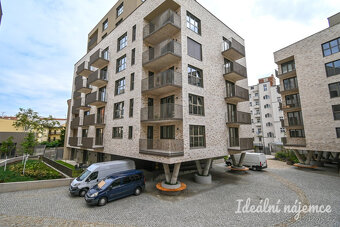 Pronájem bytu 1+kk, Bratislavská, Zábrdovice,  Kč/měs, 37 m2 - 16