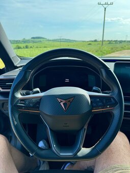Cupra Formentor 1.5 TSI DSG 110 kW – TOP STAV, 360° kamera - 16