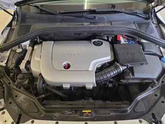 Volvo XC60 2,4d 150kW - 16