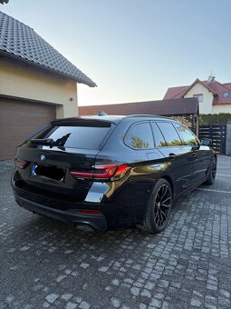 BMW 530e X-Drive Plug-in hybrid M Packet, rok 2021 - 16