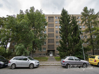 Pronájem bytu 3+kk, Nad Olšinami, Vinohrady, 26.000 Kč/měs 5 - 16
