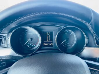 Superb 2 combi 2.0 tdi 189 tis km DSG - 16