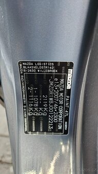 MAZDA MX-30 EV e-Skyactiv 2021 35 tis km servisní kniha - 16