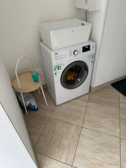 NABÍZÍM KOMPLETNĚ ZAŘÍZENÝ PRONÁJEM PARKOVÁNÍ WIFI ZAHRADA - 16