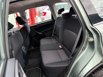 Subaru Forester 2.0i AWD • 4/2017 • 110kw • DPH • 2 sady kol - 16