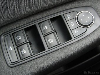 Renault Clio V  E-Tech full hybrid 105 kW/145k Techno - 16