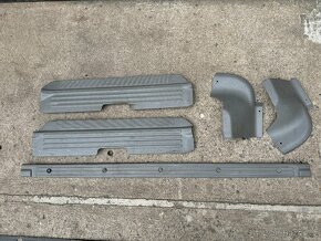Interiér, plasty a sedačky Nissan Patrol Y61 3dv. - 16