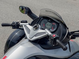 Can-Am Spyder RS - 16