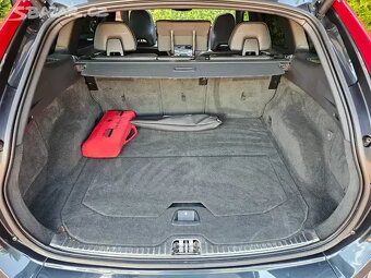 Volvo XC60 2.4 D5 169kW,AWD,Summum,Webasto,141tkm,Pano,Navi. - 16