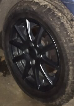 Peugeot 307 1.6hdi 66kw STK 1/27 plus daruji Plecháče s pneu - 16