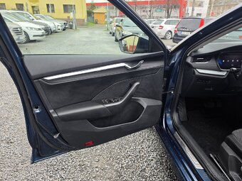 Škoda Octavia
IIII.2.0 TDI 110KW Led - 16