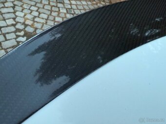 BMW 320i e90 sport packet 140000km Nové CZ - 16