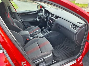 Škoda Octavia 1.8TSi 132kW 1.maj ČR Cebia - 16
