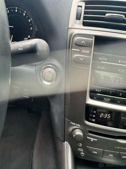 Lexus IS250 - 16