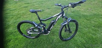 Celoodpružené elektrokolo KTM Macina Lycan 275, Bosch CX - 16