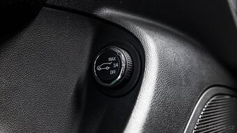 Opel Insignia,  Automat/Top výbava - 16