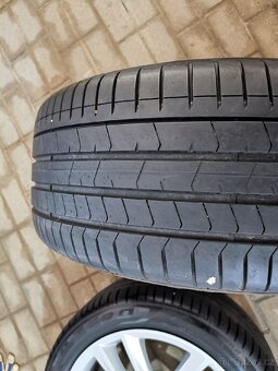 BMW dvourozměr 275/40 a 245/45 R19 Pirrelli 7mm letní, - 16