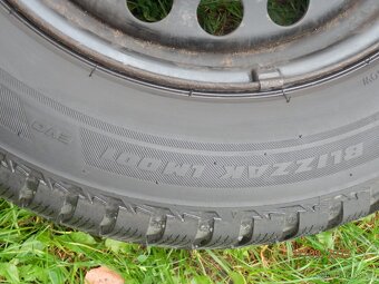 4xObutá zimní sada na ŠKODA OCTAVIA 2  195/65 R15 4x7,2MM - 16