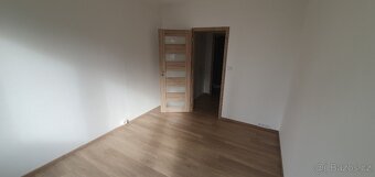 Pronájem bytu 2+1 50m2 ul. Plamínkové, Pankrác - 16