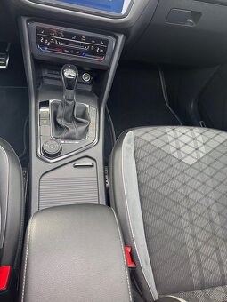 VW Tiguan Allspace 2.0TDi 147kw 4x4 DSG 7q R-line 7míst DPH - 16