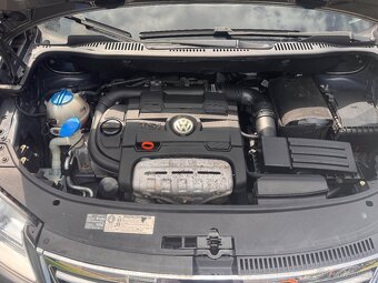 VW Touran 1.4 TSI 103kw 12/2009 WEBASTO - 16
