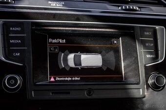 Volkswagen Touran 1.6 TDI SCR BMT Trendline - 16