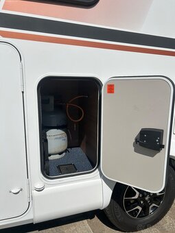Obytné auto Weinsberg DPH - 16
