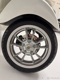 Vespa Primavera 125, 2020, 227km - 16