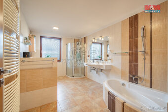 Prodej rodinného domu 4+kk, 196 m², Václavice u Benešova - 16