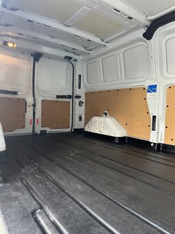 Custom Van L2 130k 2019 ČESKÝ po 1.Maj Najeto 81tis km - 16