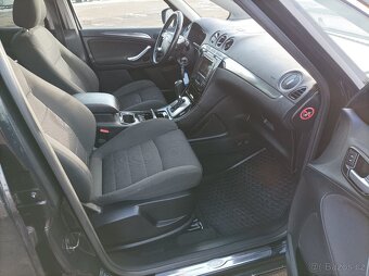 Ford S-Max 2.2 TDCI, 2011,7 míst,AUTOMAT,PO SERVISU, STK - 16