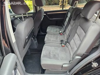 VW Touran 2.0 TDI 103W,1.Majitel,Highline,Xenon,Serviska. - 16