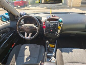 KIA CEE'D 1.6crdi, (r.v. 2012) - 16