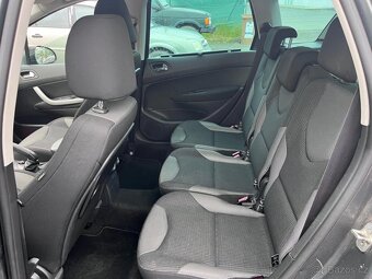 Peugeot 308 - 16