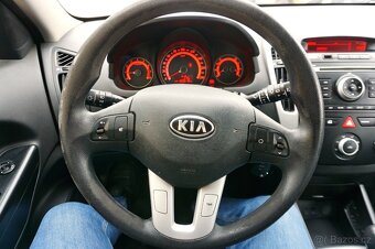 Kia Ceed 1,4 16V 66 kW 2010 HATCHBACK - 16