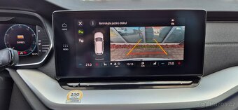 Škoda Octavia Combi 2.0 TDI STYLE First Edition - 16